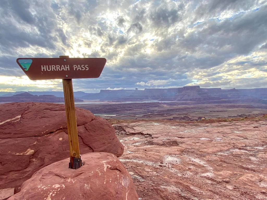 Sunset Serenity: Exploring Kane Creek Canyon and Hurrah&nbsp;Pass