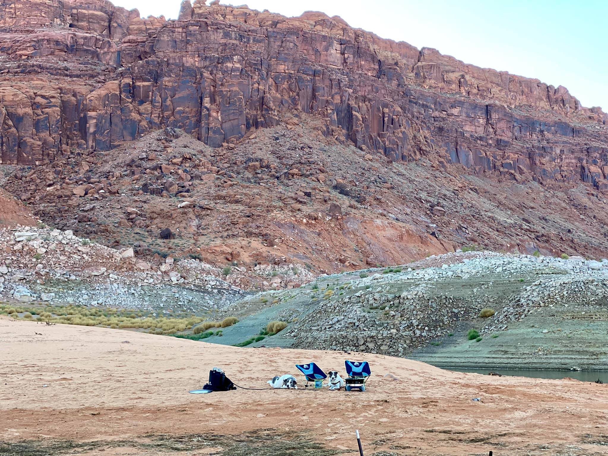 Nostalgic Beginnings: Exploring Lake Powell’s Hidden&nbsp;Wonders