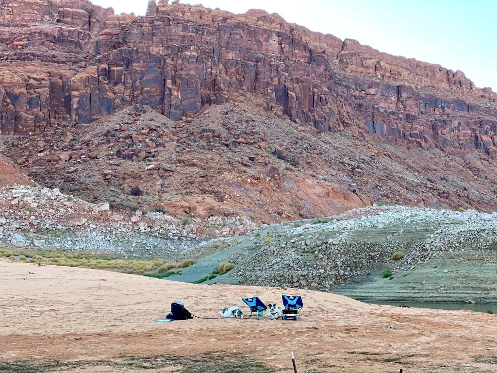 Nostalgic Beginnings: Exploring Lake Powell’s Hidden&nbsp;Wonders
