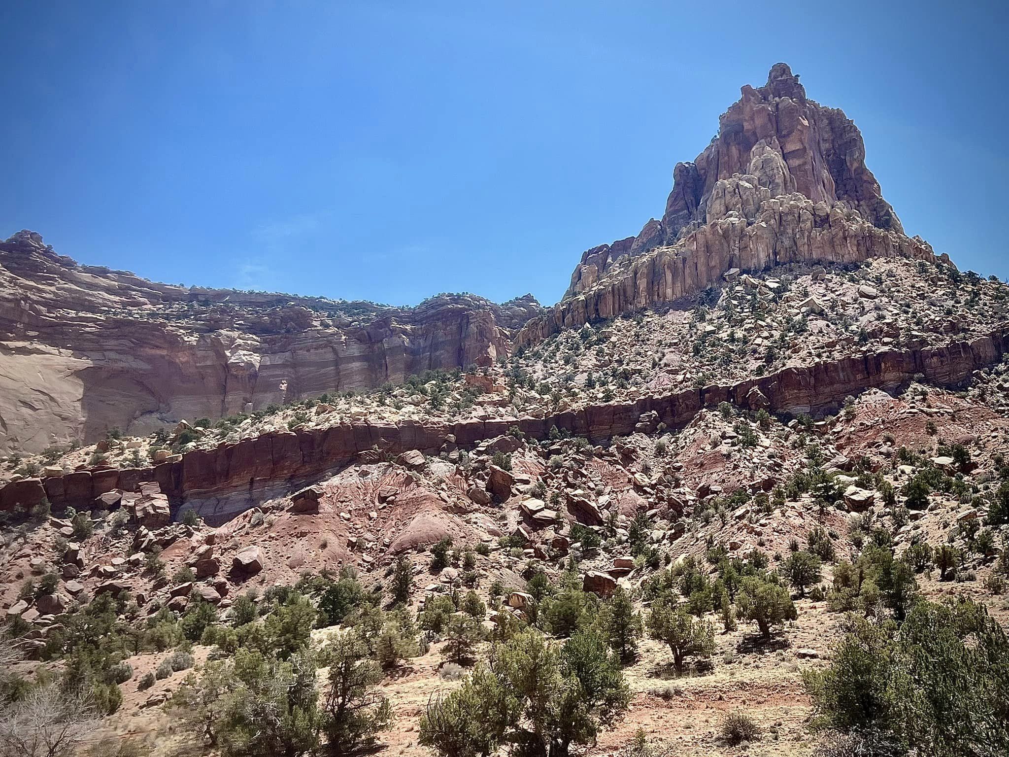 Journey Along Capitol Reef NP Scenic Route: A Tale of Unexpected&nbsp;Adventures