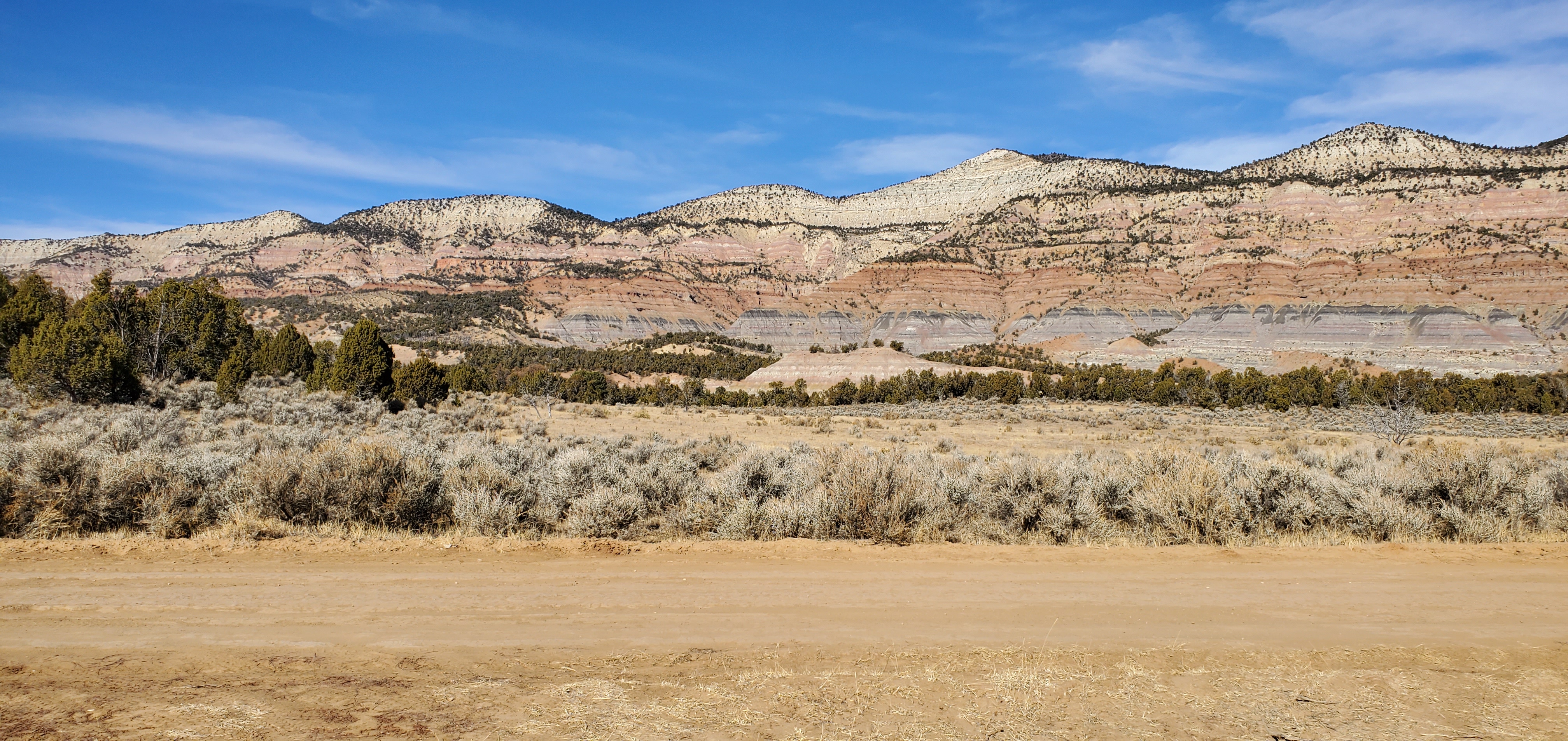 Wild Mustangs and Rugged Beauty: Exploring Little Bookcliffs Wild Horse&nbsp;Range