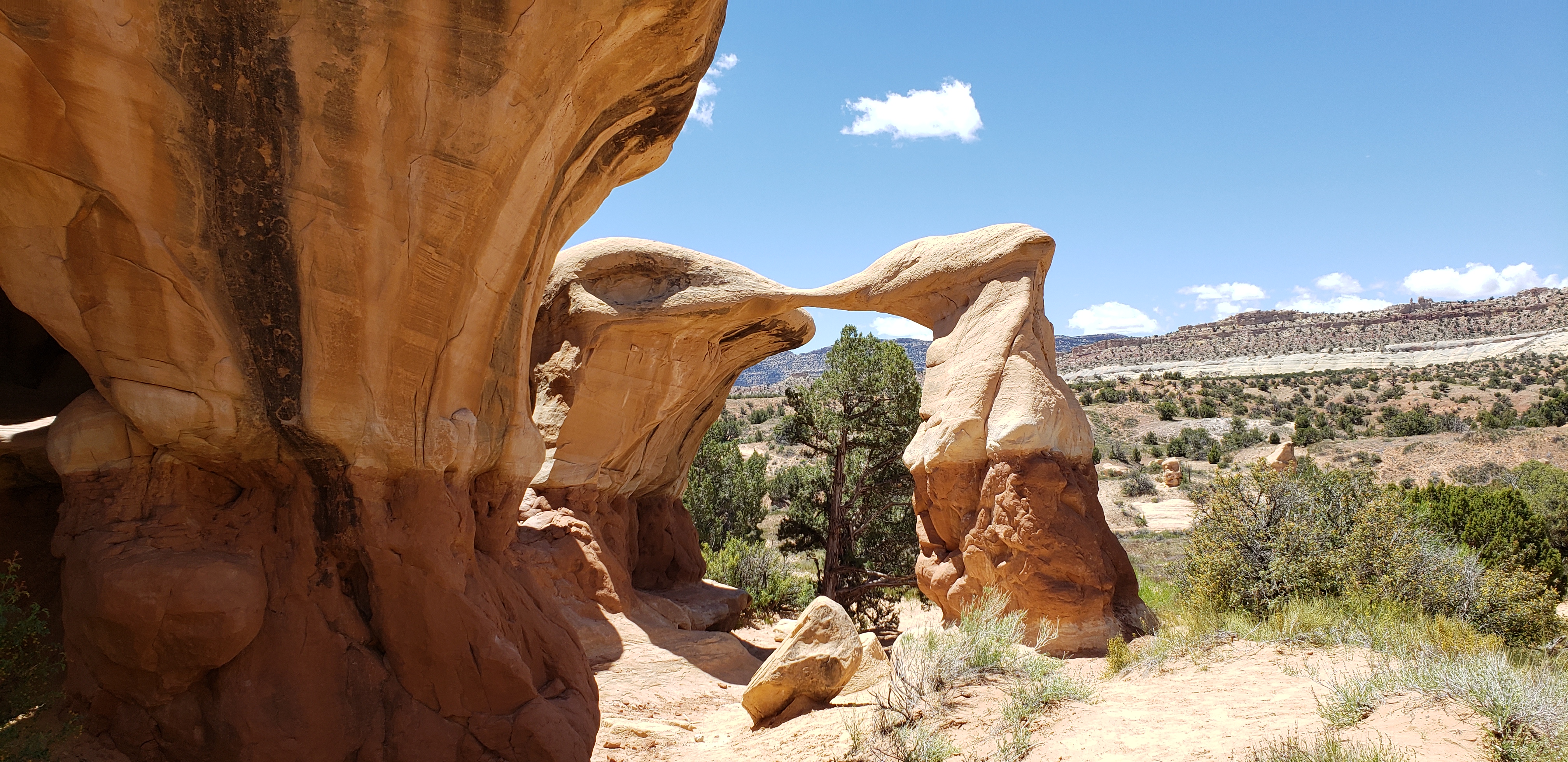 Exploring Utah: Day 3 – Canyons, Cliffs, and Slot Canyon&nbsp;Thrills
