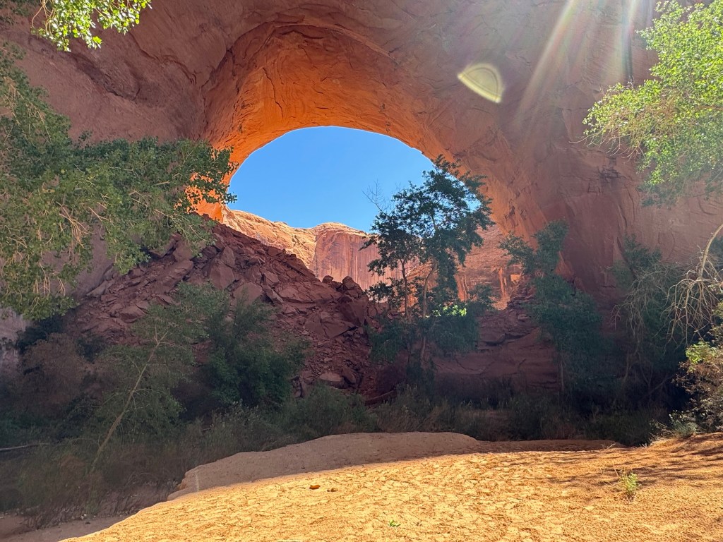 Desert Solitude and Sandstone Arches: A Solo Journey Through Coyote&nbsp;Gulch